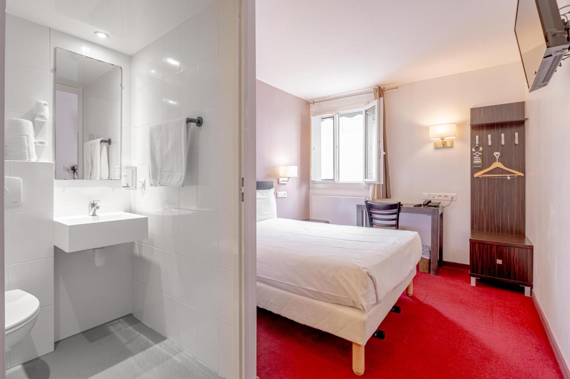Grand Hotel Senia Orly Exterior photo