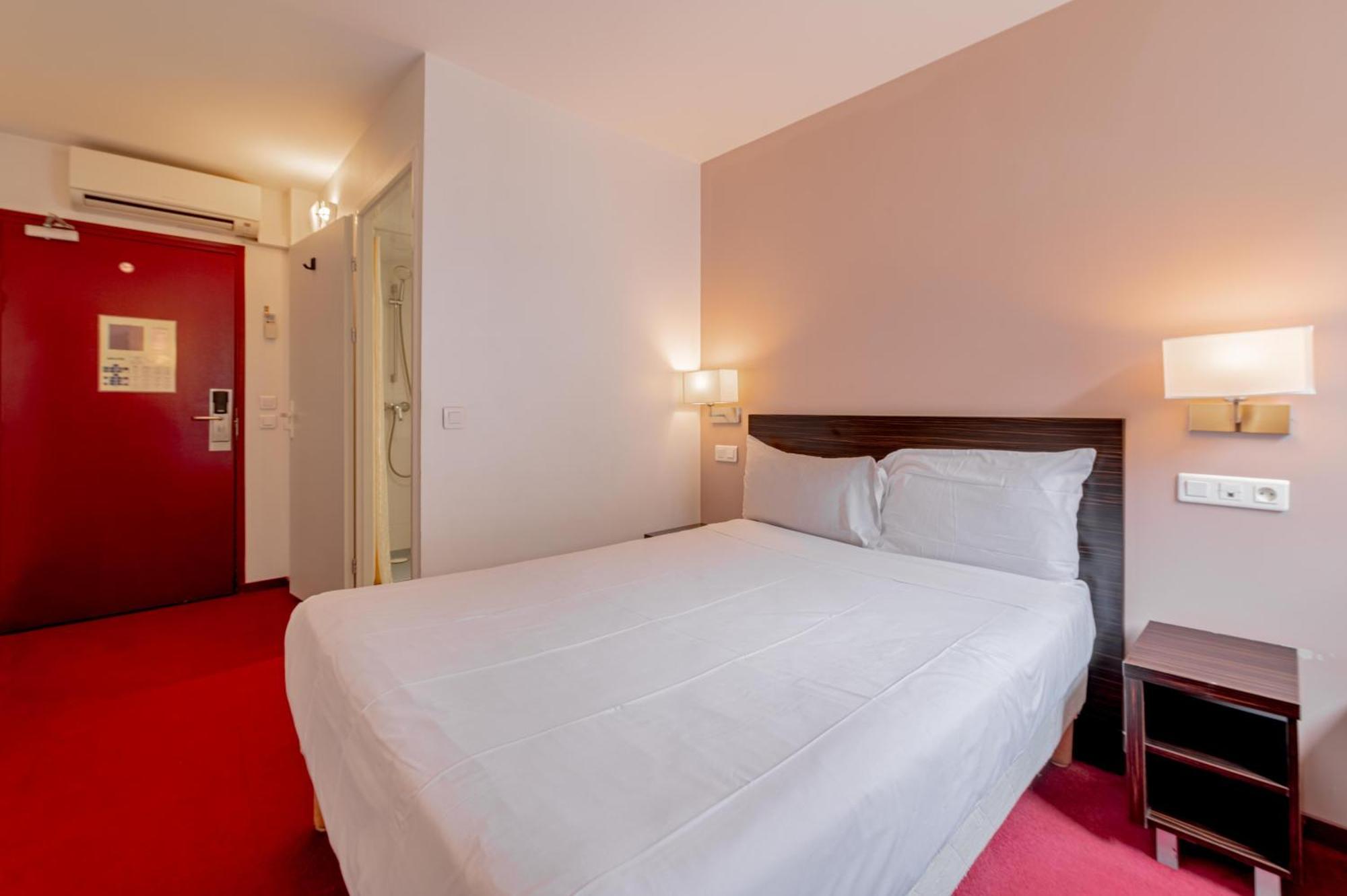Grand Hotel Senia Orly Exterior photo